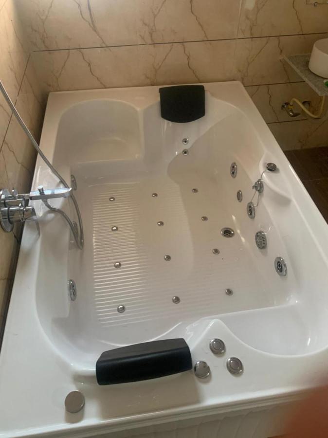 Viramgam Kesar Hotel المظهر الخارجي الصورة