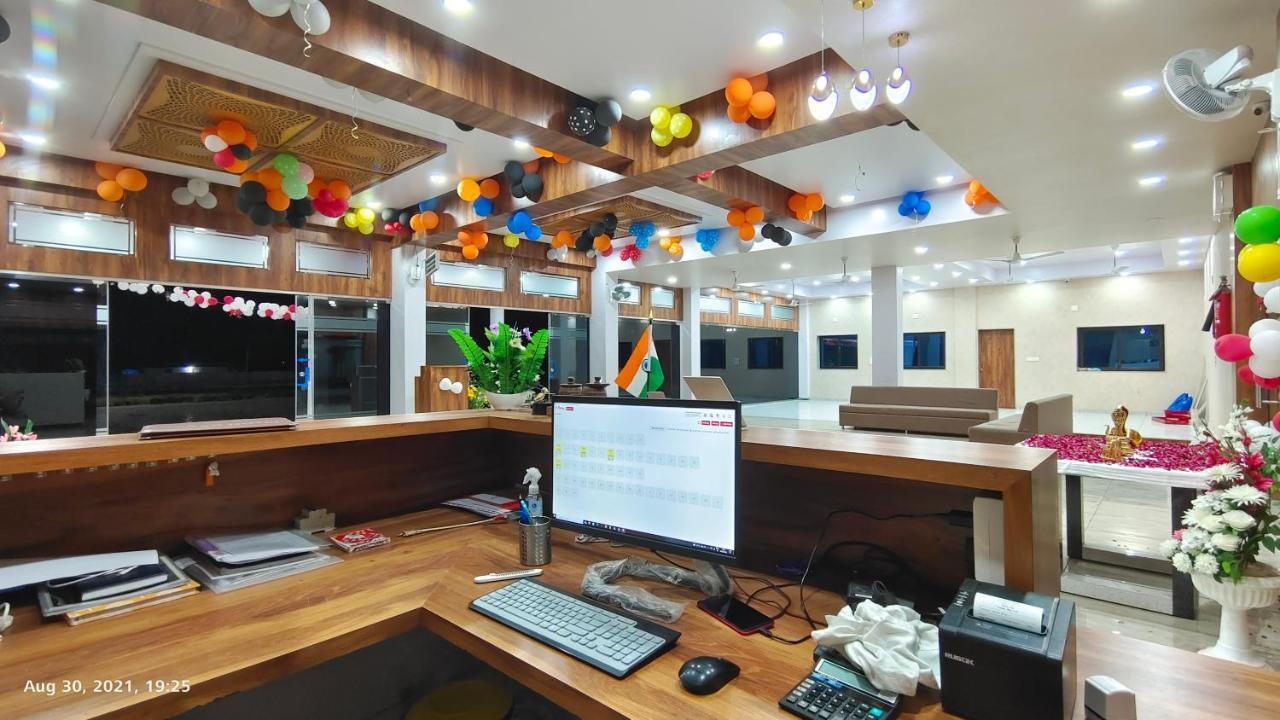 Viramgam Kesar Hotel المظهر الخارجي الصورة