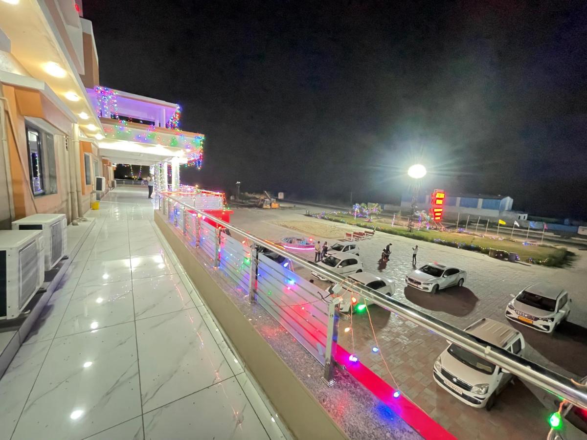 Viramgam Kesar Hotel المظهر الخارجي الصورة