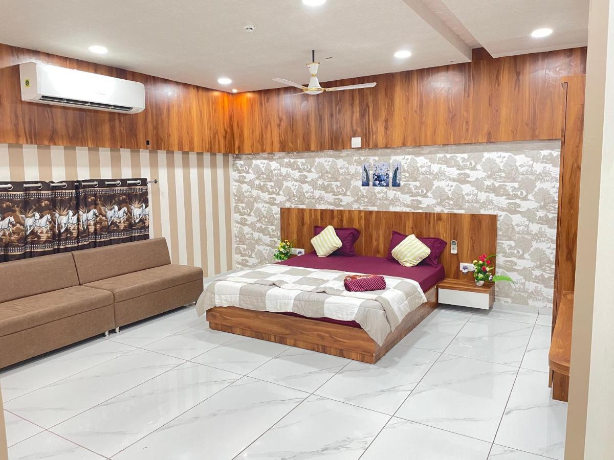 Viramgam Kesar Hotel المظهر الخارجي الصورة
