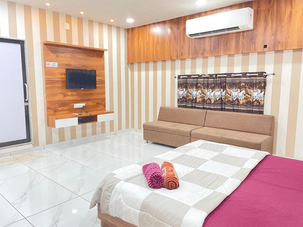 Viramgam Kesar Hotel المظهر الخارجي الصورة