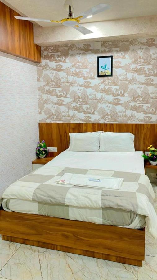 Viramgam Kesar Hotel المظهر الخارجي الصورة